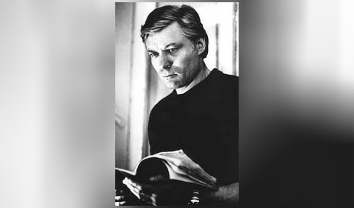 Александр Михайлов в молодости