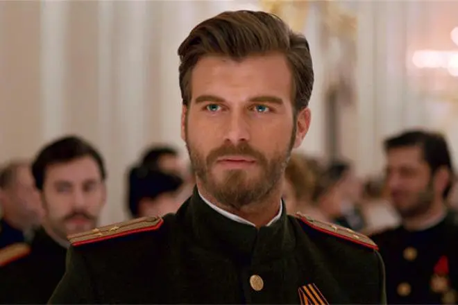 Кыванч Татлытуг в сериале «Курт Сеит и Александра»