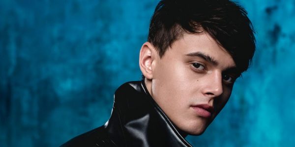 Романтичный певец