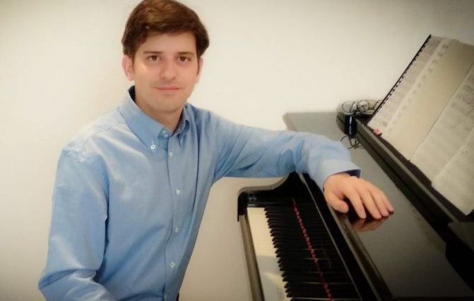 юлиан семенов брайди пианист внук писателя юлиана семенова